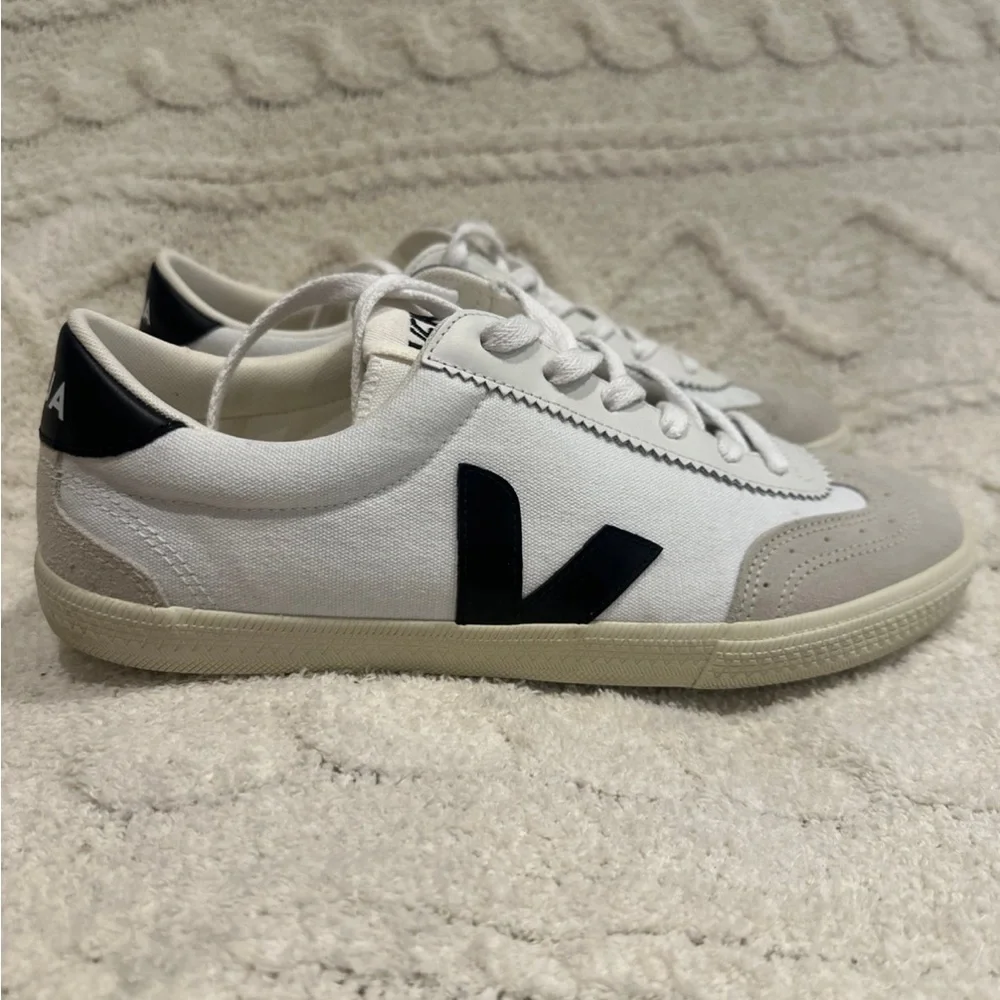 Veja volley canvas sneakers - Picture 7 of 7